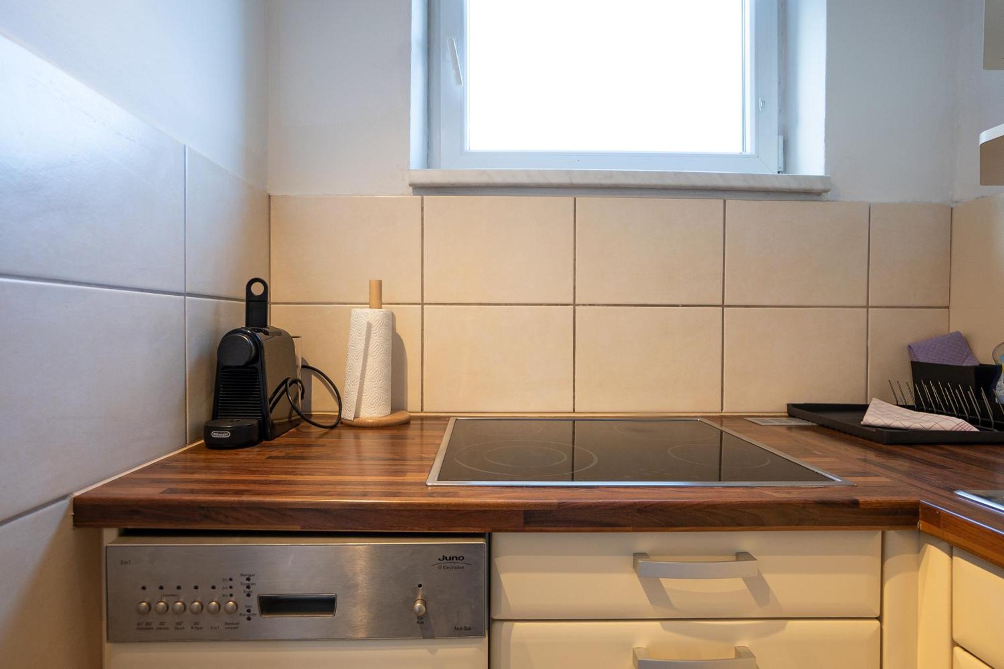 Apartment With A Private Terrace Located Right Near Belvedere Castle, 15 Minutes Away From Stephansdom Vienna Luaran gambar