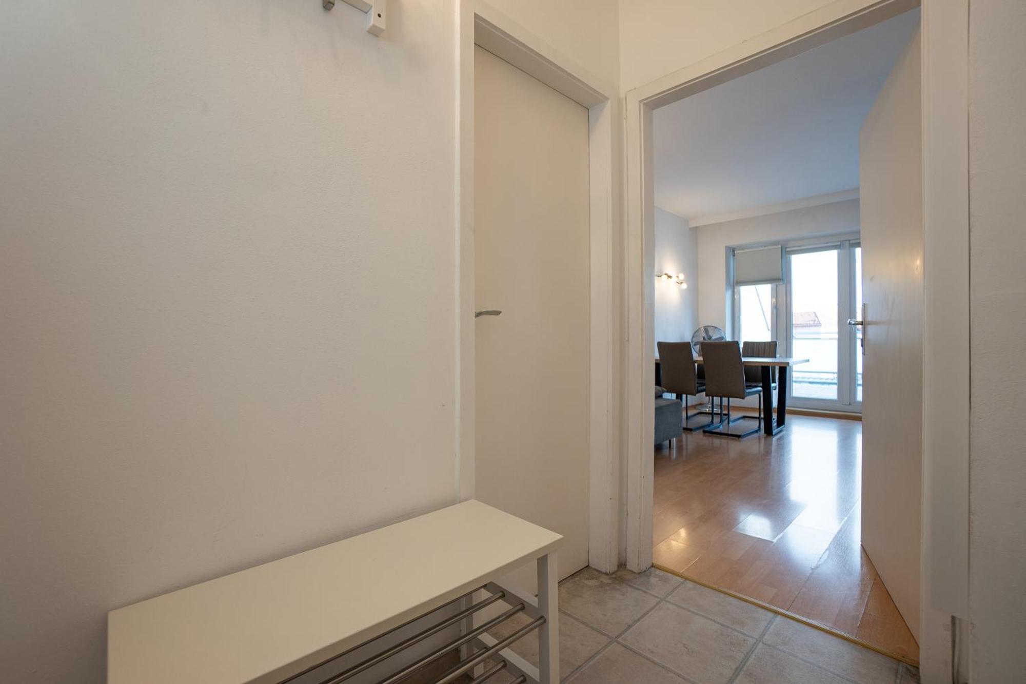 Apartment With A Private Terrace Located Right Near Belvedere Castle, 15 Minutes Away From Stephansdom Vienna Luaran gambar
