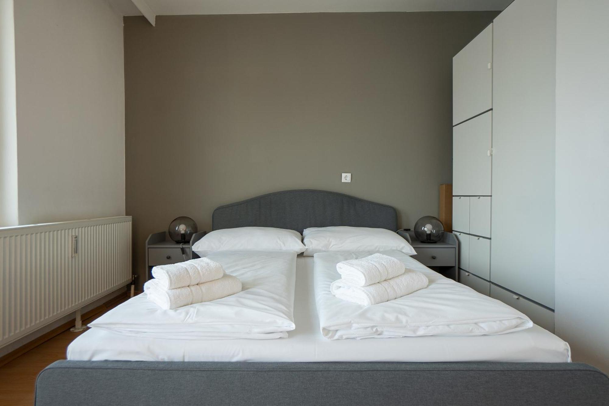 Apartment With A Private Terrace Located Right Near Belvedere Castle, 15 Minutes Away From Stephansdom Vienna Luaran gambar